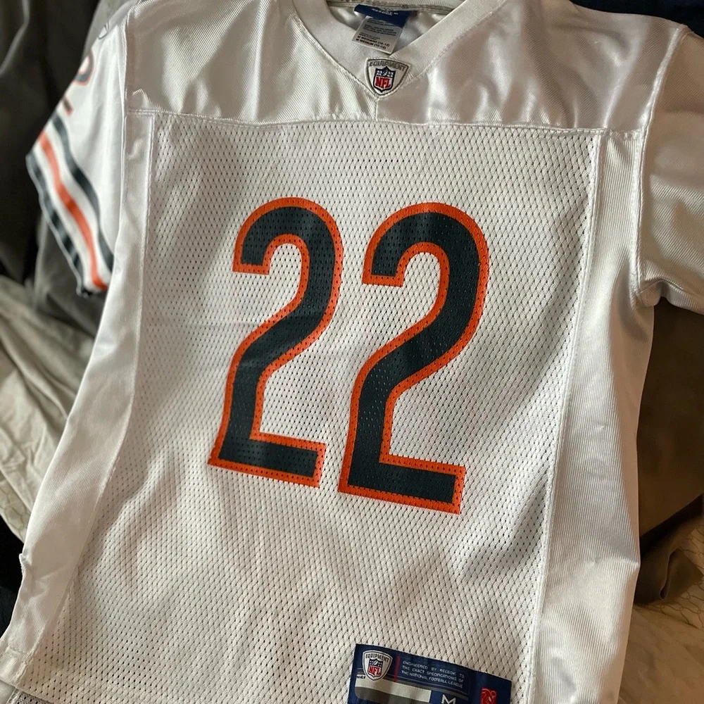 1 jacket 2 jersey’s - Picture 8 of 14
